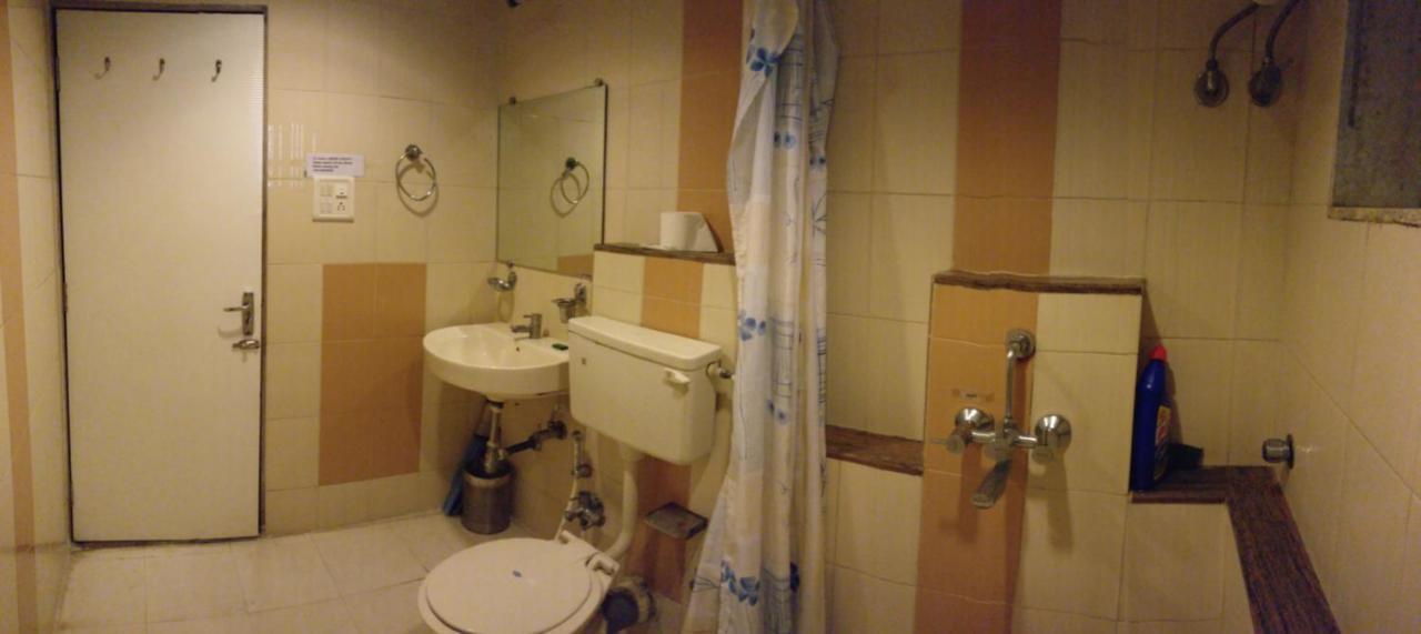 Livewel Serviced Apartments Мумбай Екстериор снимка