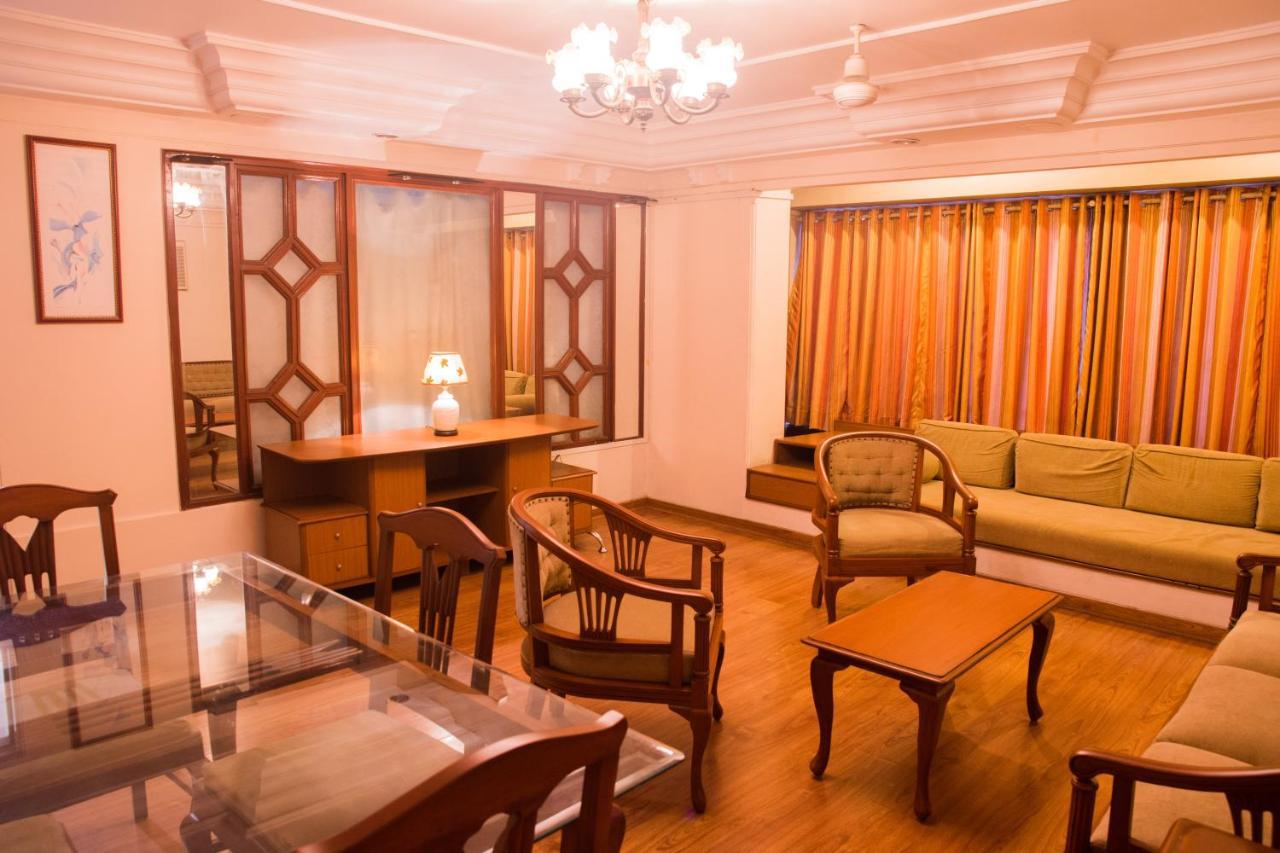 Livewel Serviced Apartments Мумбай Екстериор снимка